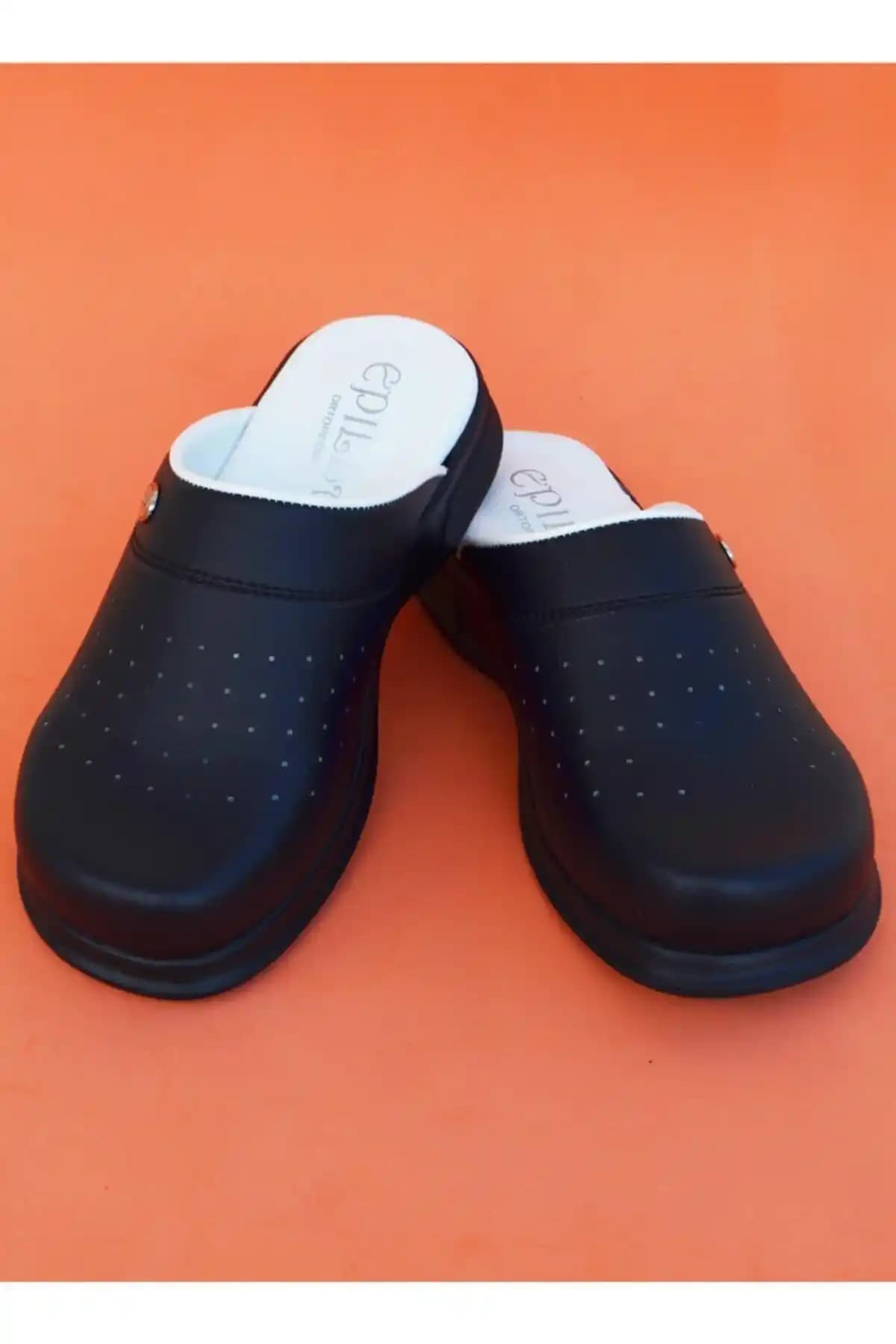 Epilla ve nazenintasarımlar Terlikleri Karşılaştırması: Ortopedik ve Deri Seçenekler