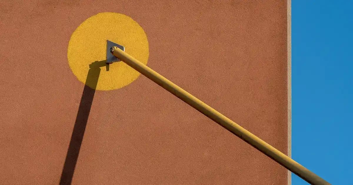 Desenli Şort Modelleri: Yazın Renkli ve Rahat Tarzı İçin Güncel Trendler ve Kombinasyonlar