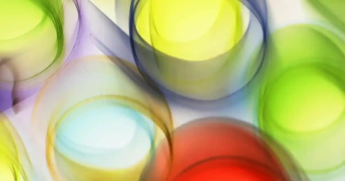 Erkekler İçin Mavi Kot Pantolonlar: Tarz ve Konforun Buluşma Noktası