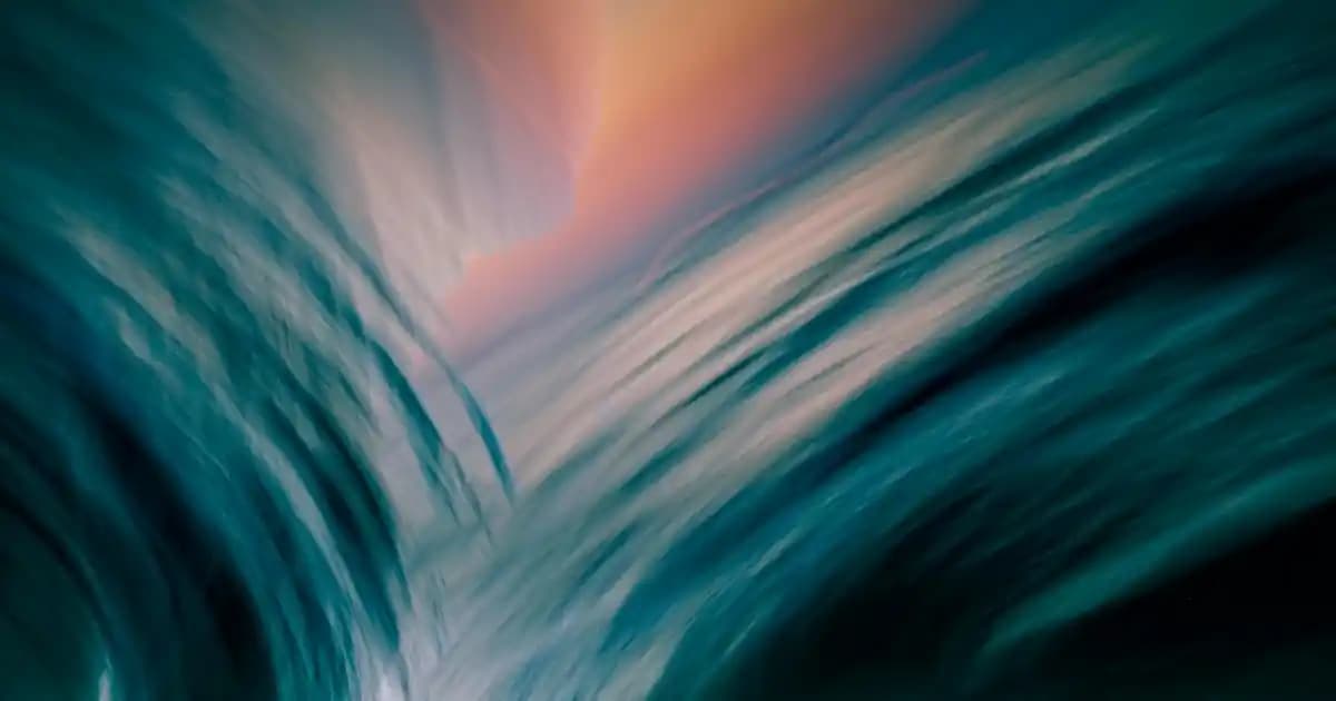 İnce Erkek Hırka Seçimi ve Kombinasyonları: Şıklık ve Rahatlığın İdeal Buluşması