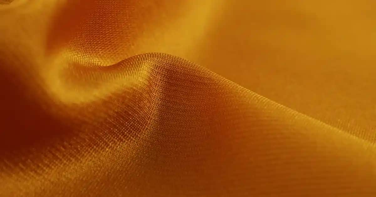 Kadın Yarım Balıkçı Yaka Kazak Modelleri ve Trendleri 2023