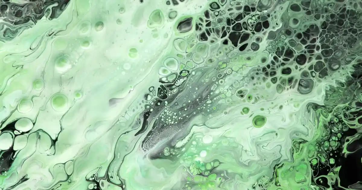 Kadınlar İçin Kot Gömlek Modası ve Stil İpuçları 2023