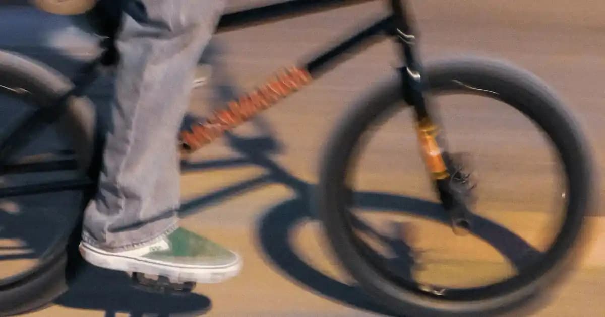 Kapüşonlu Kıyafetler: Günlük Şıklık ve Konfor İçin Modern ve Fonksiyonel Seçenekler