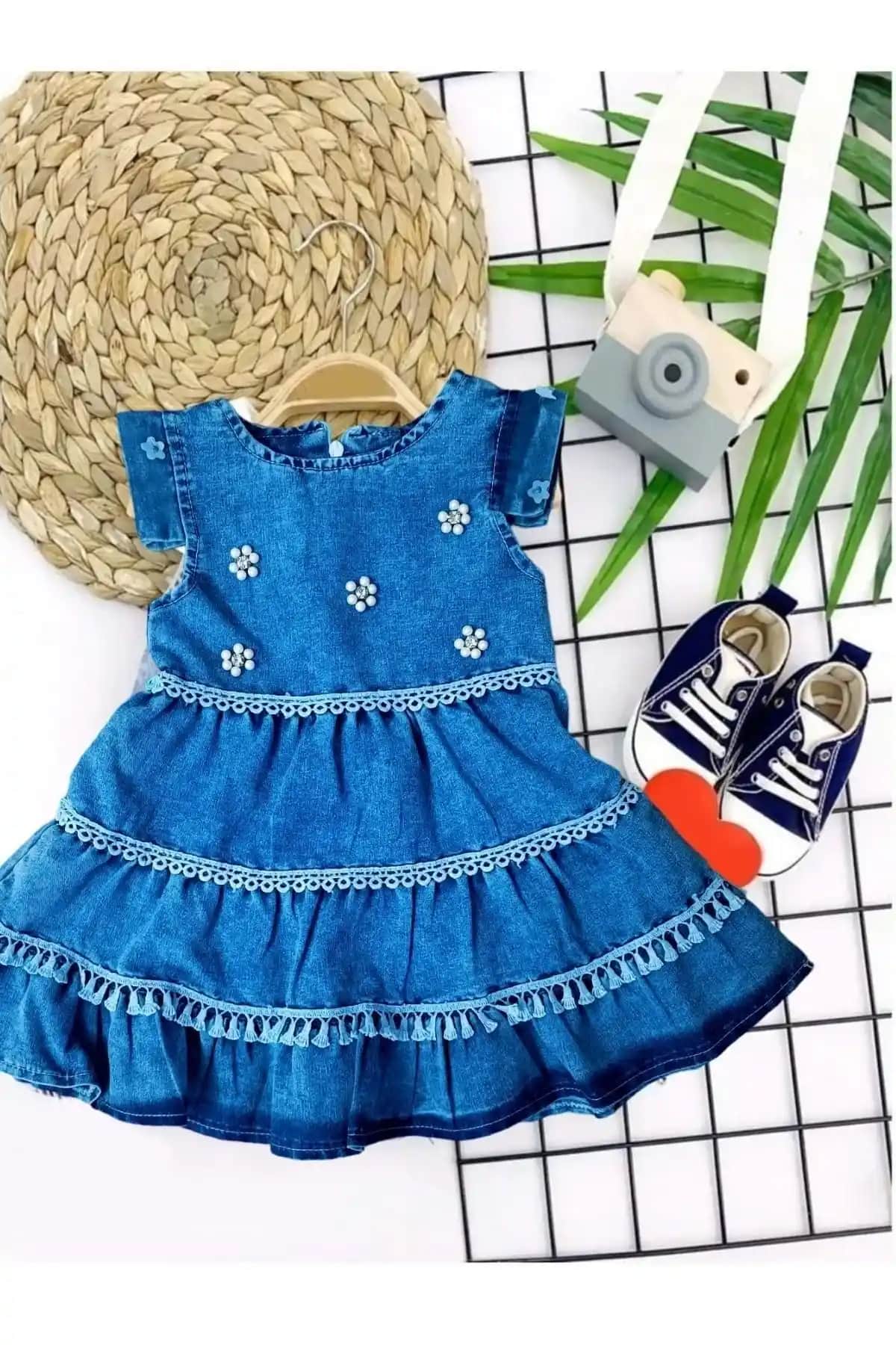 Kız Bebek Kot Elbise: Dayanıklı ve Şık Tasarımlarla Günlük ve Özel Anlar İçin