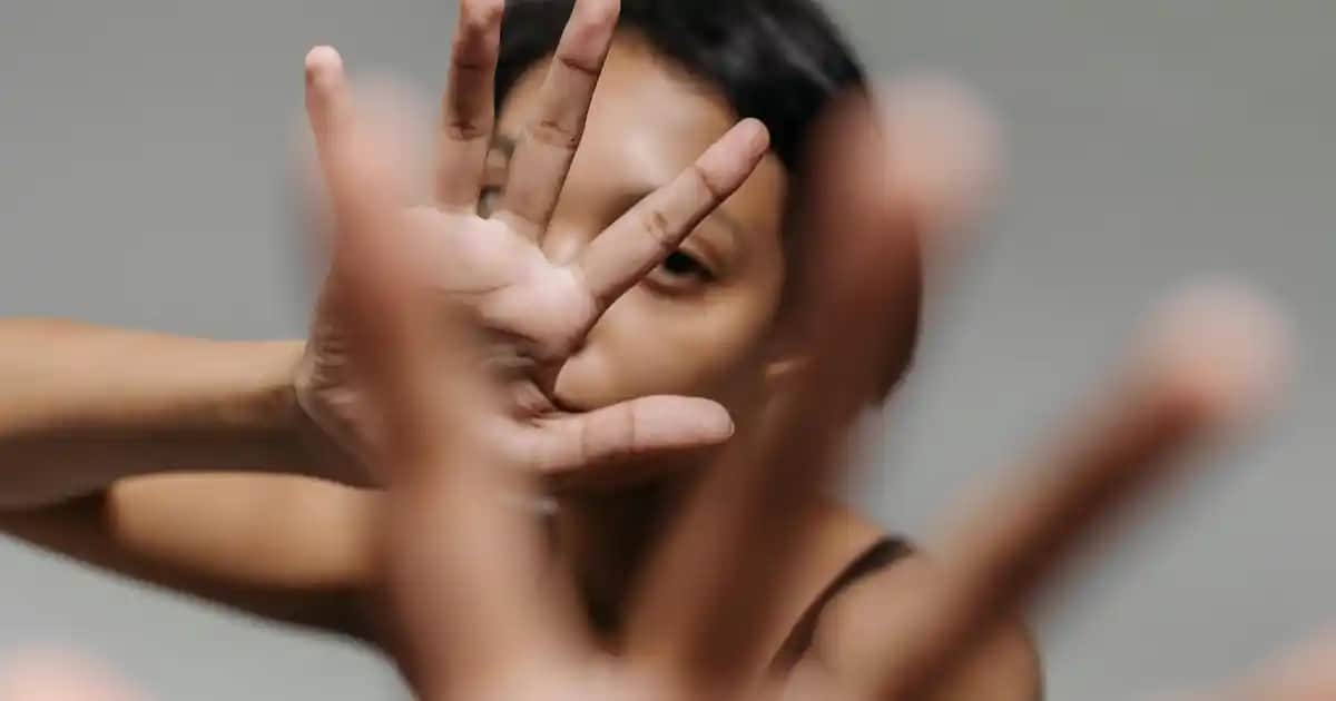 Uzun Denim Elbise Trendleri ve Kombinasyon İpuçlarıyla Stilinizde Fark Yaratın