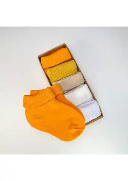 Akface ve Karamila Bebek Çorapları Karşılaştırması: Malzeme, Konfor ve Dayanıklılık Analizi