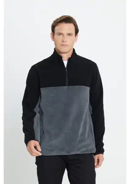 Altınyılz Classics Erkek Polar Sweatshirt: Şıklık ve Konforun Kış Modasındaki Yeri