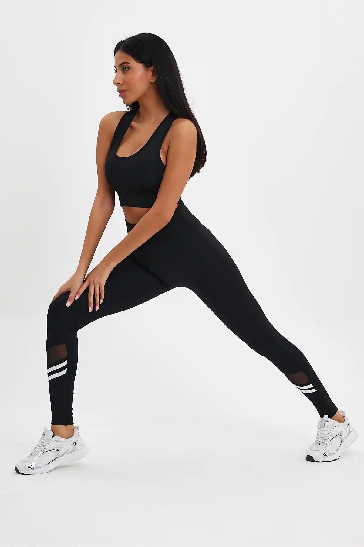 BANEGA Kadın Yüksek Bel Spor Taytı Modern Tasarım ve Fonksiyonellik Sunar