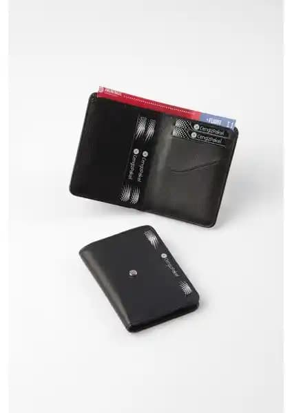 Cengiz Pakel Erkek Portföyü: Hakiki Deri Minimal Tasarım ve İşlevsellik Özellikleri