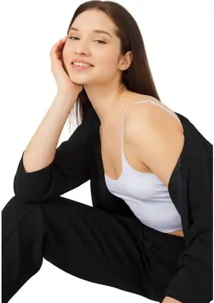 Cottonhill Beyaz Ayarlanabilir İnce Askılı Lazer Kesim Kan Crop Büstiyer Özellikleri ve Kullanım İpuçları