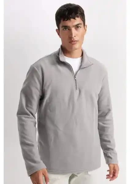 DeFacto Gri Polar Sweatshirt: Tüylenme Yapmayan Soğuk Geçirmez ve Şık Tasarım