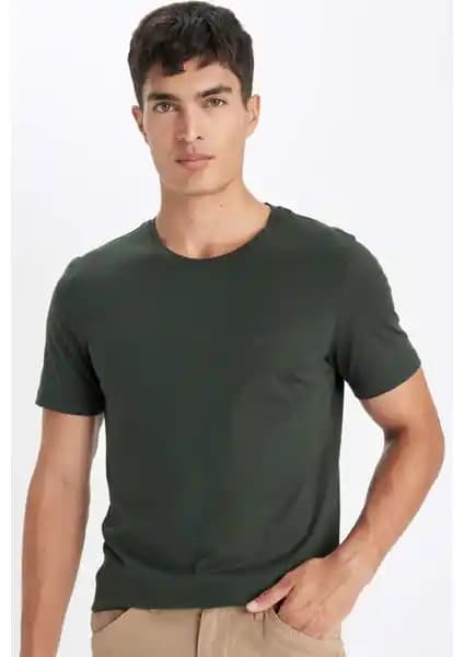 DeFacto Slim Fit Dar Kesim Bisiklet Yaka Premium Pamuklu Tişört İncelemesi ve Özellikleri