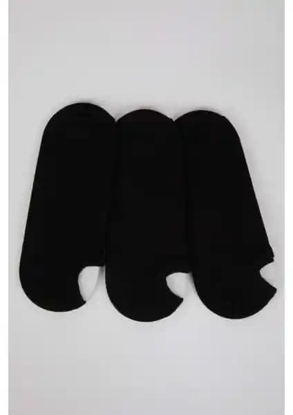 DeFacto ve SRC Erkek Spor Çoraplarının Karşılaştırması: Malzeme, Konfor ve Dayanıklılık Analizi