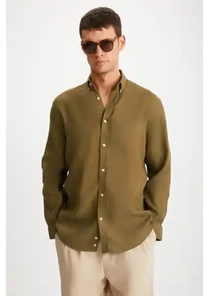 Erkek Haki Gömlekler: Keten ve Oxford Seçenekleriyle Günlük ve Şık Kullanım