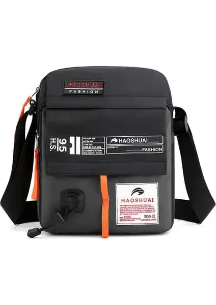 Erkek Omuz Çantaları Karşılaştırması: Just Casual ve Mega Bag Modellerinin Özellikleri