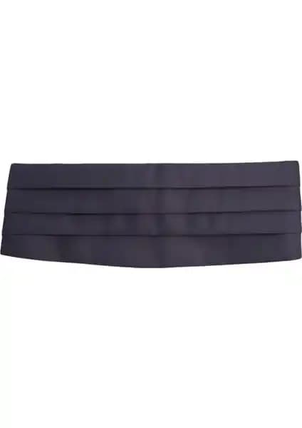 Erkek Papyon ve Kuşak Setleri Karşılaştırması: Altınyılz ve Tudors Ürünleri Analizi