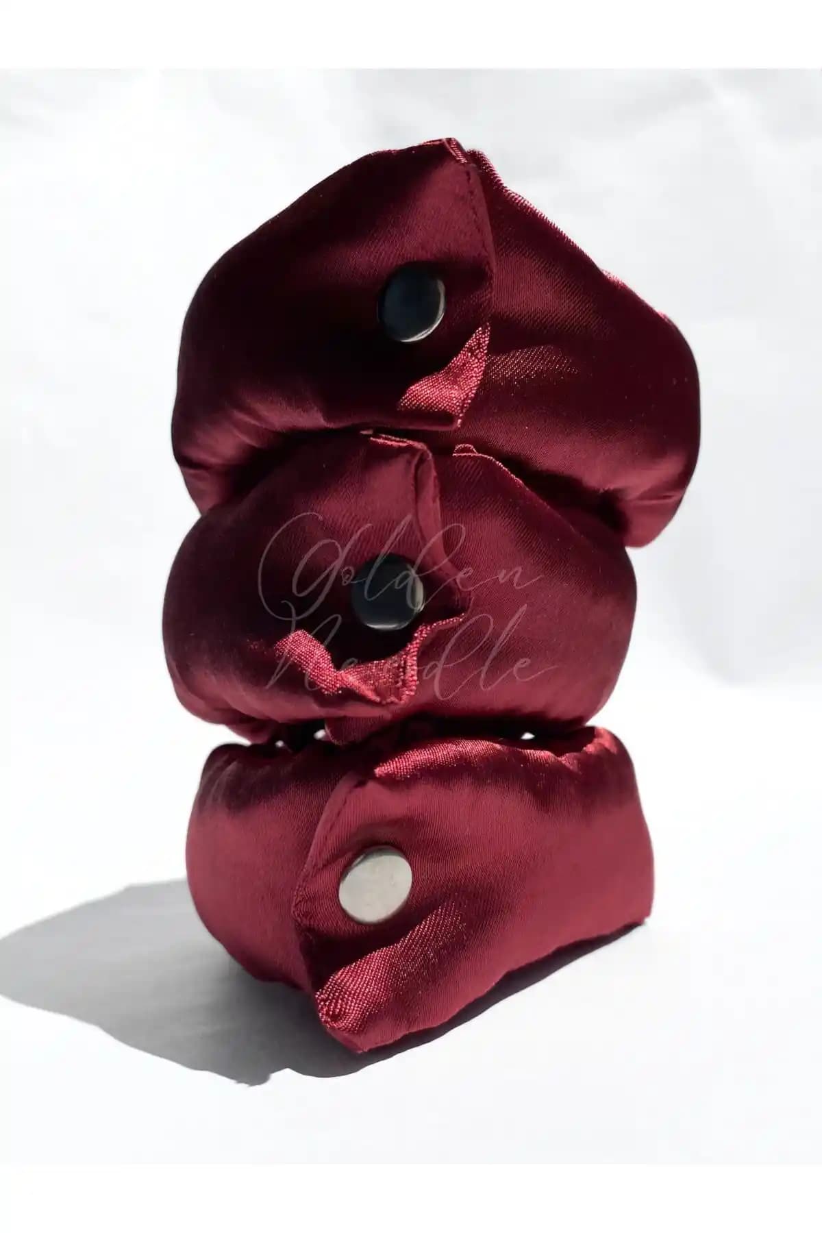 Golden Needle Çıtçıtlı Bigudi Sosisi: Elektriklenmeyi Önleyen Doğal Saç Şekillendirme Çözümü