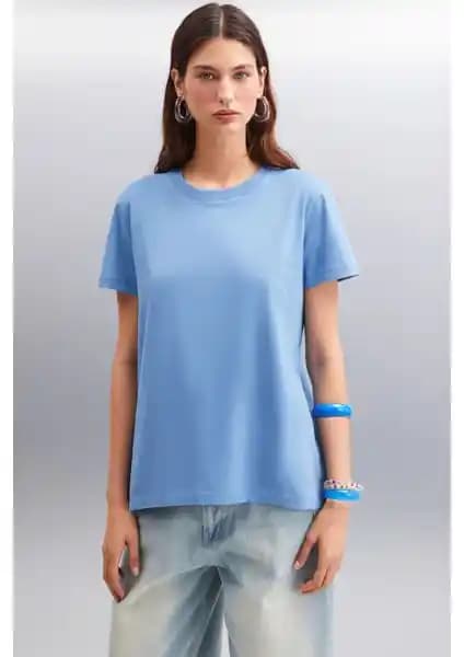 Grimelange Jemmy Kadın Organik Pamuk Relaxed Fit Yırtmaçlı Indigo T-Shirt