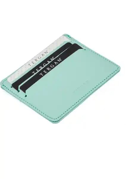 Hakiki Deri Kredi Kartlık Karşılaştırması: Dayanıklılık ve Tasarım Analizi