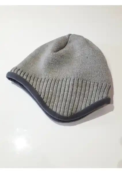 İki Erkek İç Polar Kulaklıklı Bere Ürünü Karşılaştırması ve Detaylı İnceleme