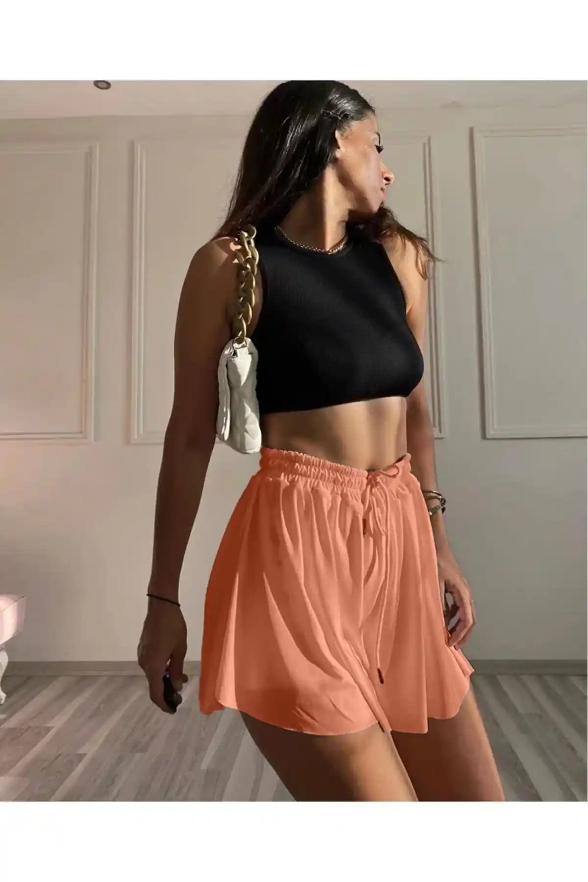 Kadın Pudra Renkli Bol Kesim İçi Taytlı Spor Şort Etek Günlük ve Spor Kullanımı İçin