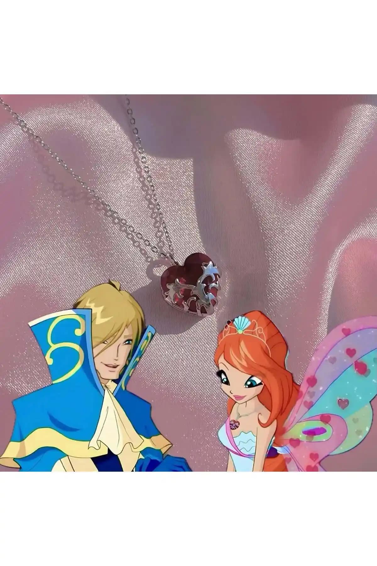 Lilith Bloom Eraklyon Kırmızı Sarmaşık Kalp Kolye Modern ve Dayanıklı Takı Tasarımı