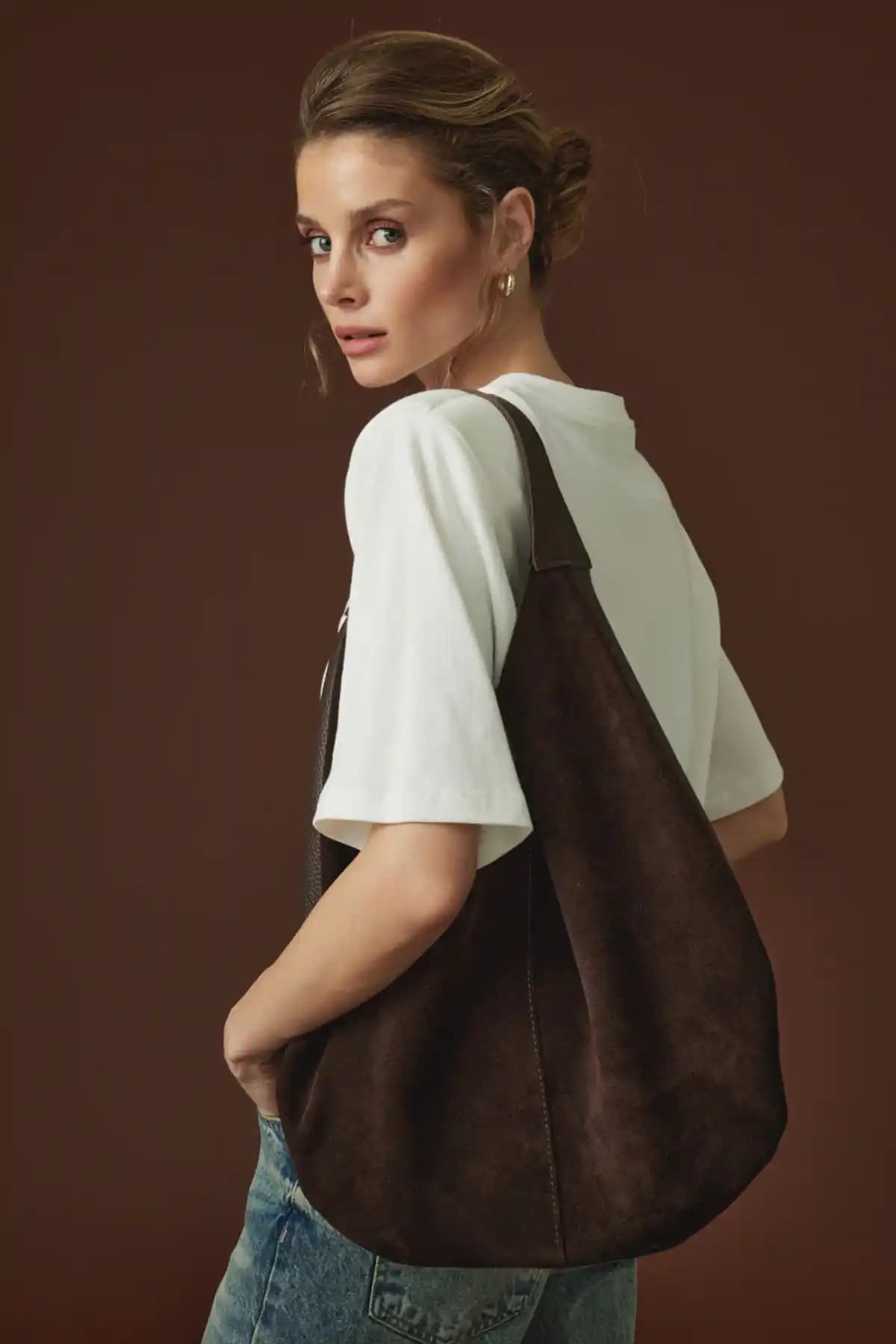 LUTVELIZADE 2344 Kadın Çantası: Şık ve Fonksiyonel Süet Deri Modeli