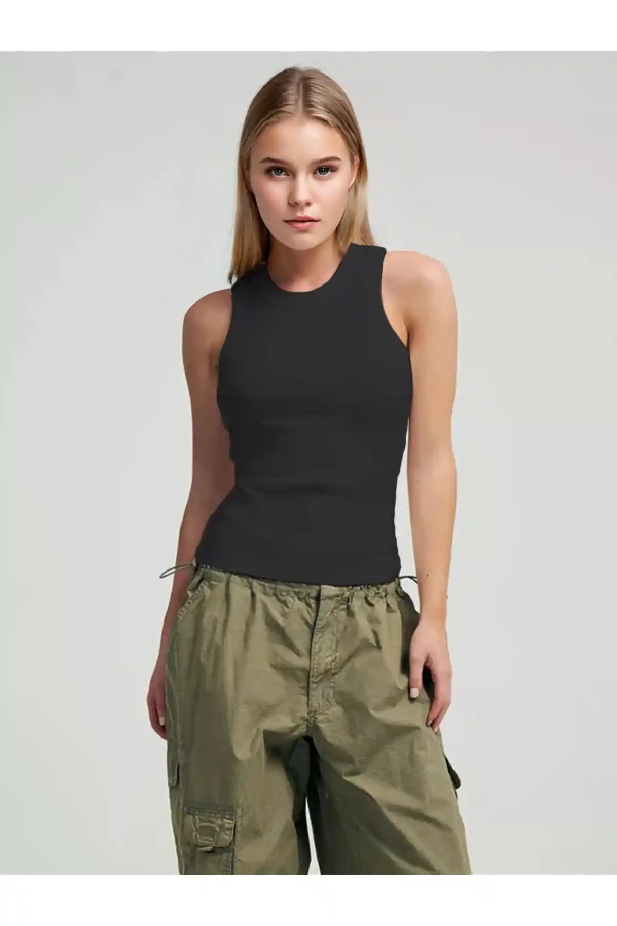 MİO ESTİLO NOVELLE Halter Yaka Fitilli Atlet Günlük ve Spor Kullanımına Uygun Tasarım