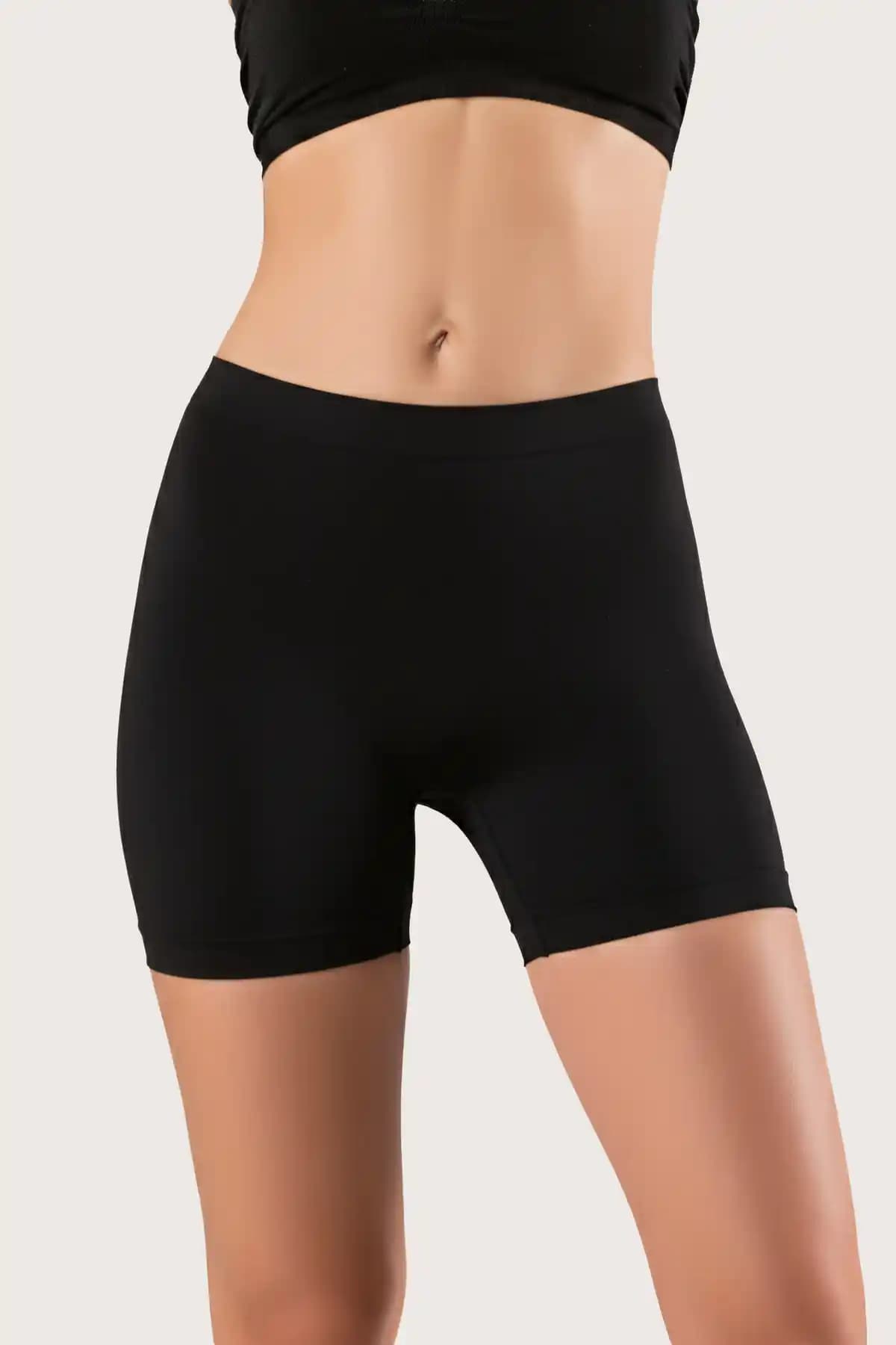 MODANTY Kadın Siyah Uzun Şort Boxer: Şıklık ve Konforu Bir Arada Sunan Tasarım
