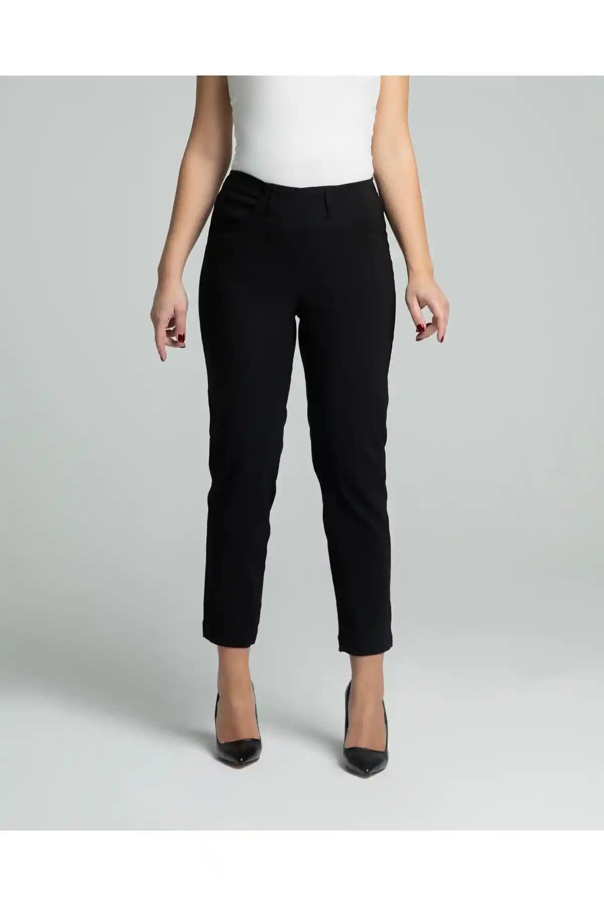 Monmark Phia Cropped Viskon Siyah Pantolon Modern ve Çok Yönlü Tasarım Özellikleri