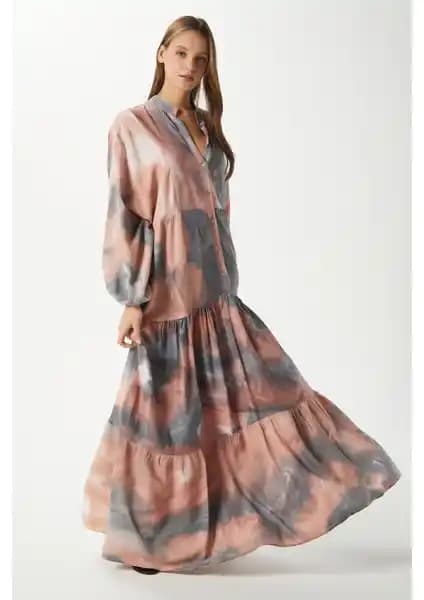 Ritnice Modest Gloria Gri Kadın Elbisesi: Şıklık ve Konforun Modern Buluşması