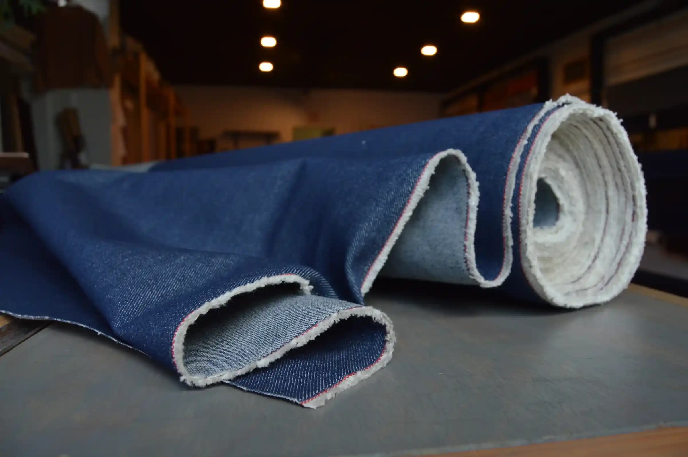 Raw Denim Kumaşının Özellikleri, Bakımı ve Satın Alma Rehberi