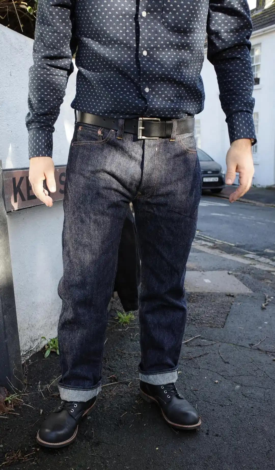 Samurai S710XX 19oz Kiwami Raw Denim: Kalın Kumaş ve Slim Fit Kesim İncelemesi