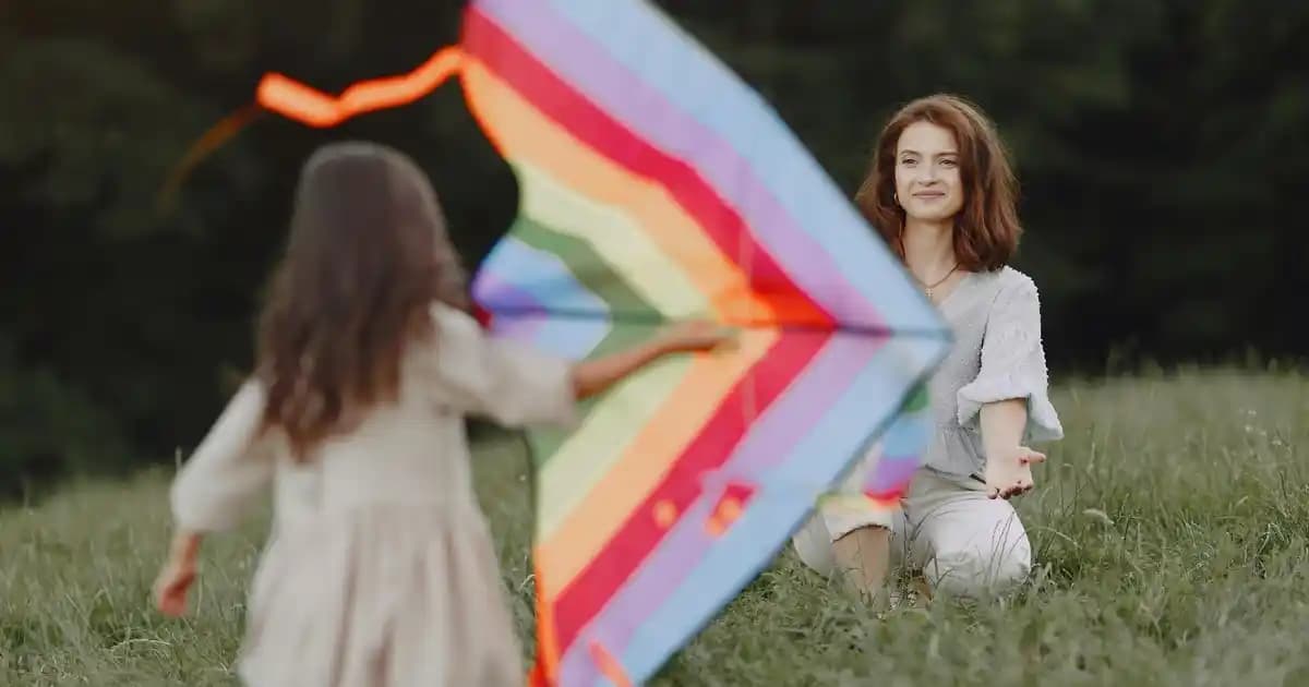 Çocuk Abiye Elbise Modelleri ve Trendleri: Minik Prensesler İçin Şık ve Konforlu Seçenekler