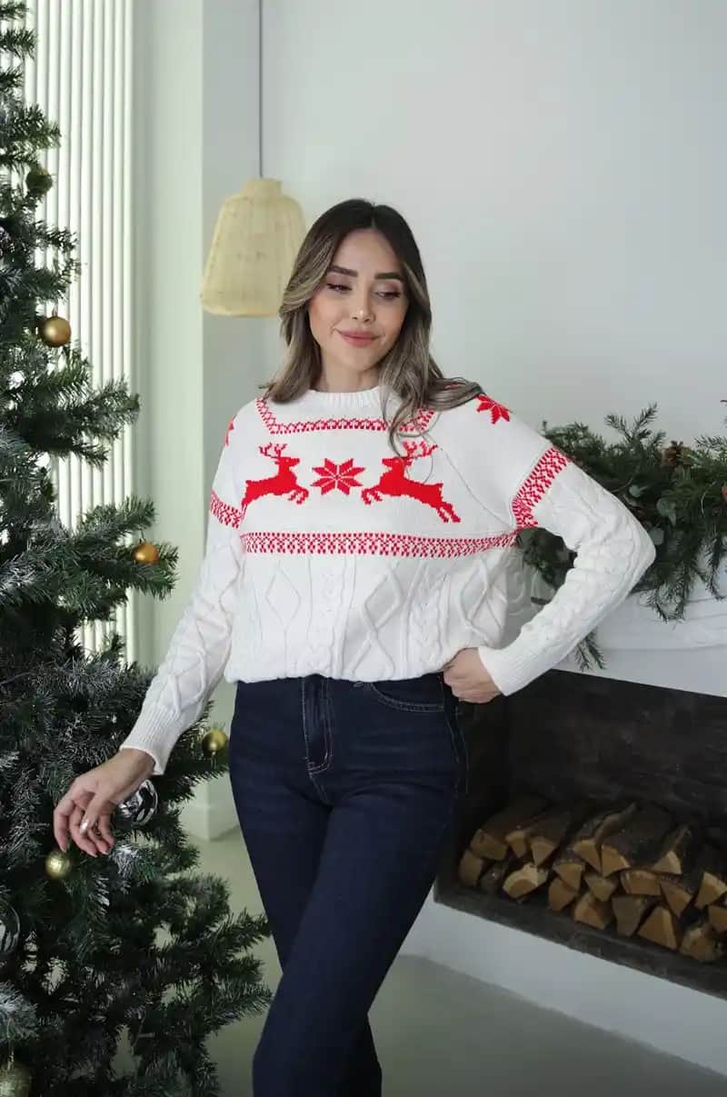 Geyikli Kazak Modelleri ve Trendleri ile Kış Şıklığınızı Yansıtarak Tarzınızı Yükseltin