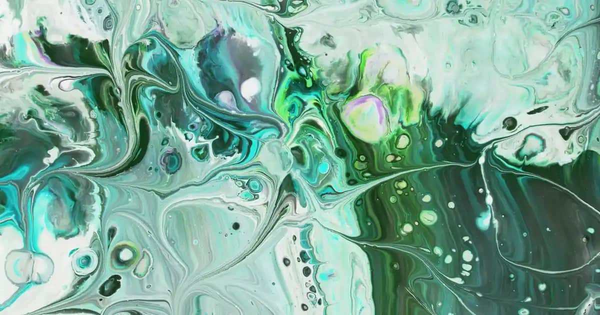 Kot Gömlek Modası ve Kombin İpuçları: Günlük Şıklığın Vazgeçilmez Parçası