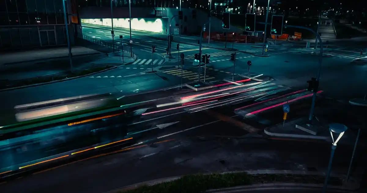 Nike Erkek Beyaz Tişörtleri: Şıklık ve Konfor Sunan Modern Giyim Seçenekleri