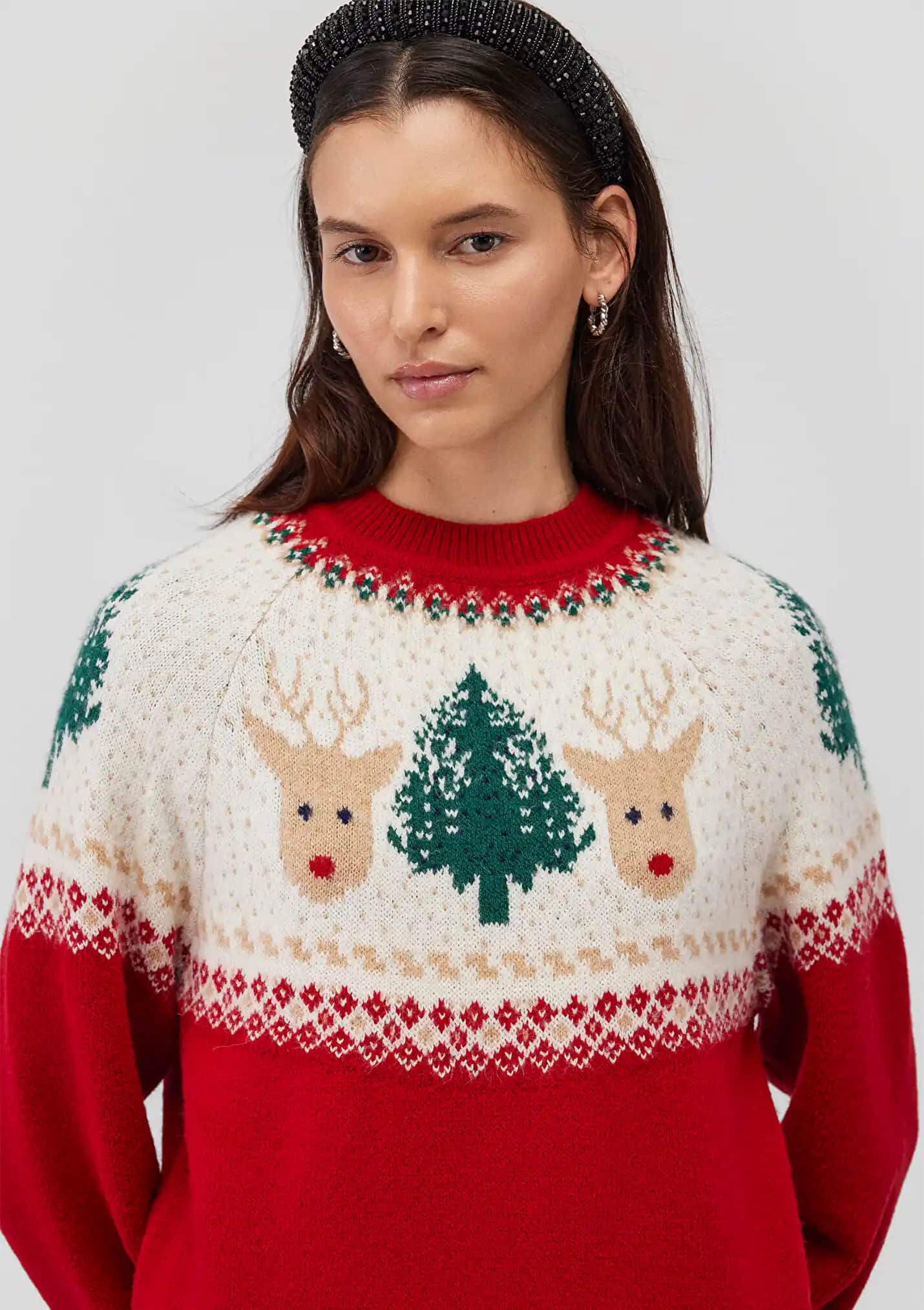 Yılbaşı Kazaklarıyla Yeni Yıla Renk Katmanın En Trend Yöntemleri