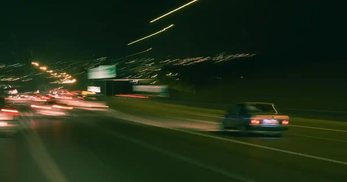 Adidas Kız Çocuk Sandaletleri: Şıklık ve Konfor Sunan Güncel Modeller ve Özellikler