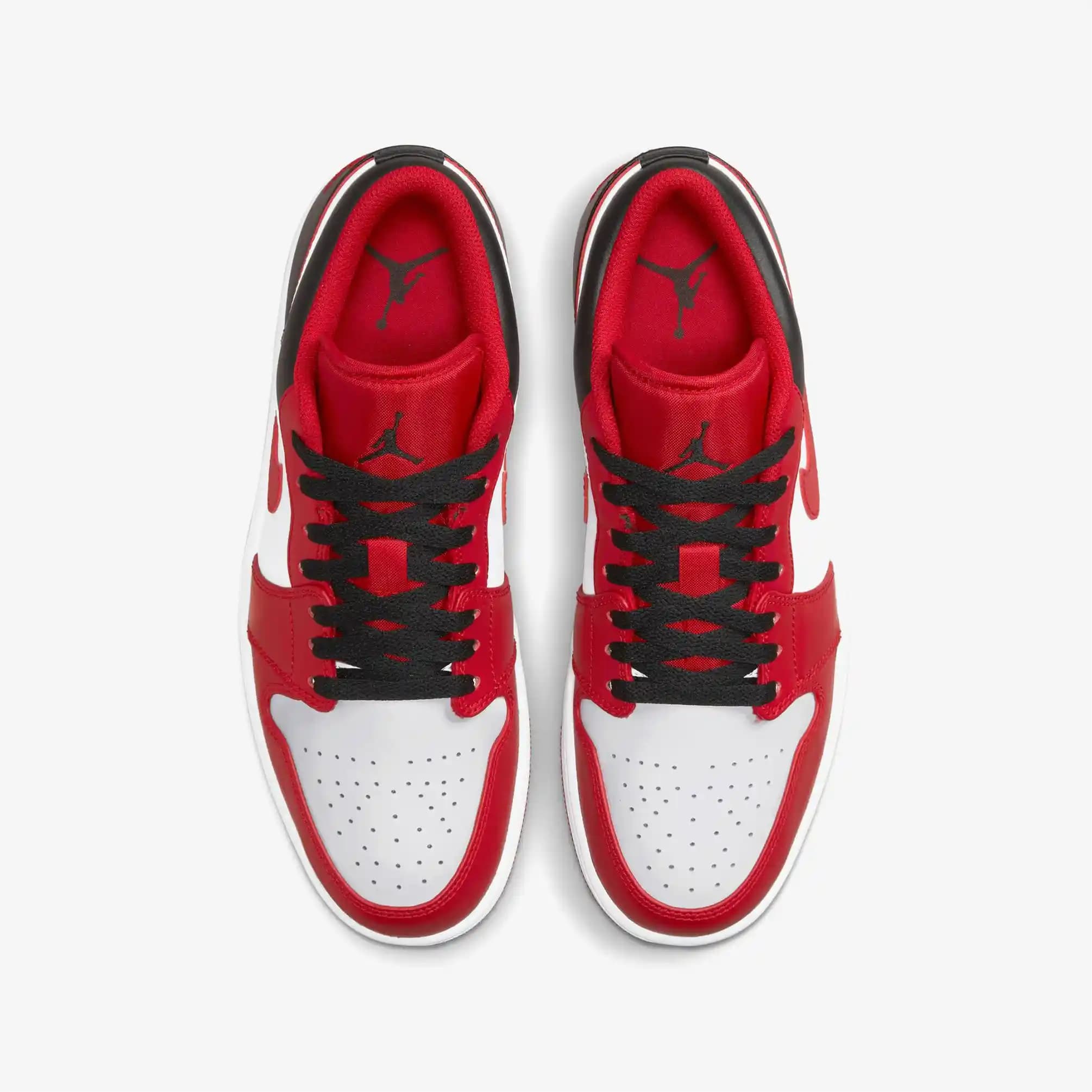 Air Jordan 1 Kırmızı: Moda ve Sporun Buluştuğu Efsanevi Ayakkabı Seçenekleri