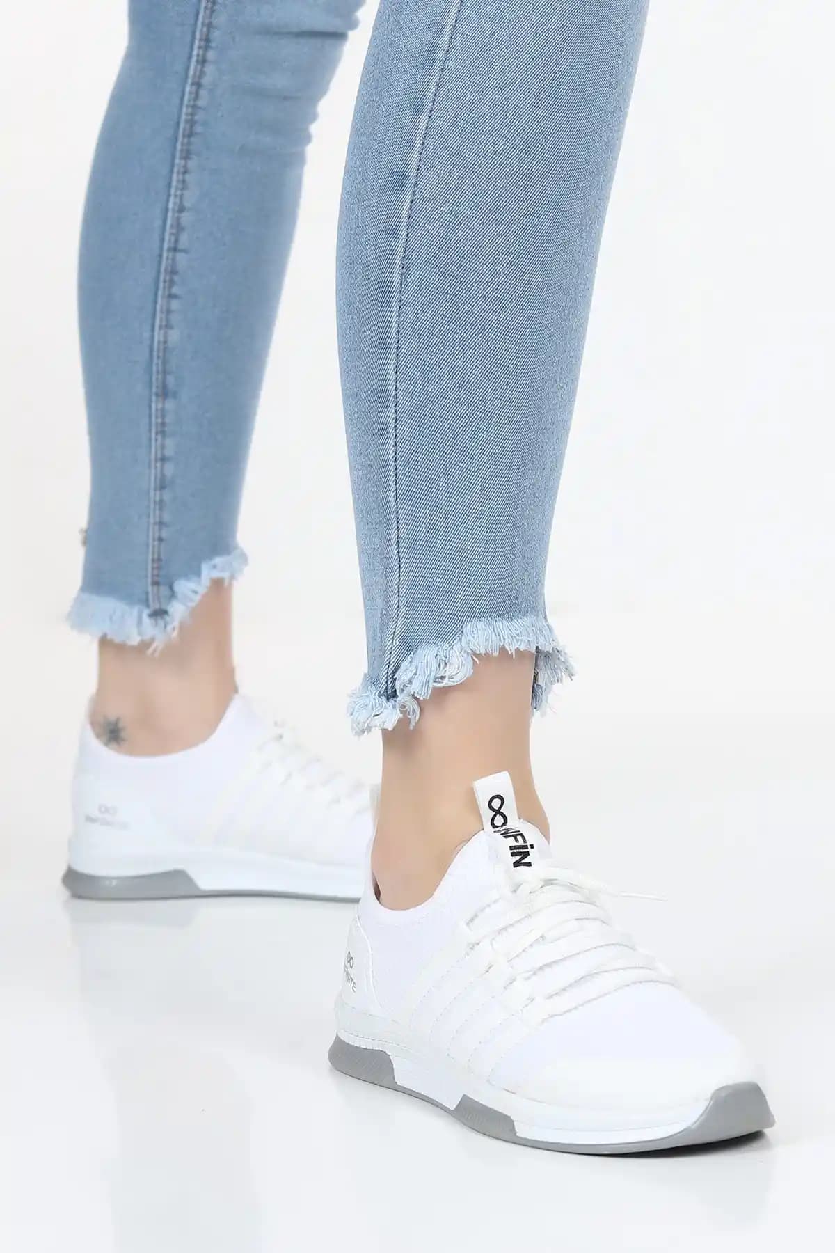 Bayan Bez Ayakkabılar: Modern ve Sürdürülebilir Moda Trendleri Hakkında Bilgi