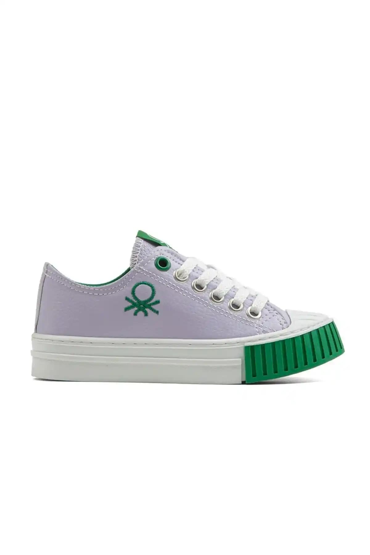 Benetton ve Converse Markalarının Çocuk Giyim ve Ayakkabı Koleksiyonları İnceleniyor