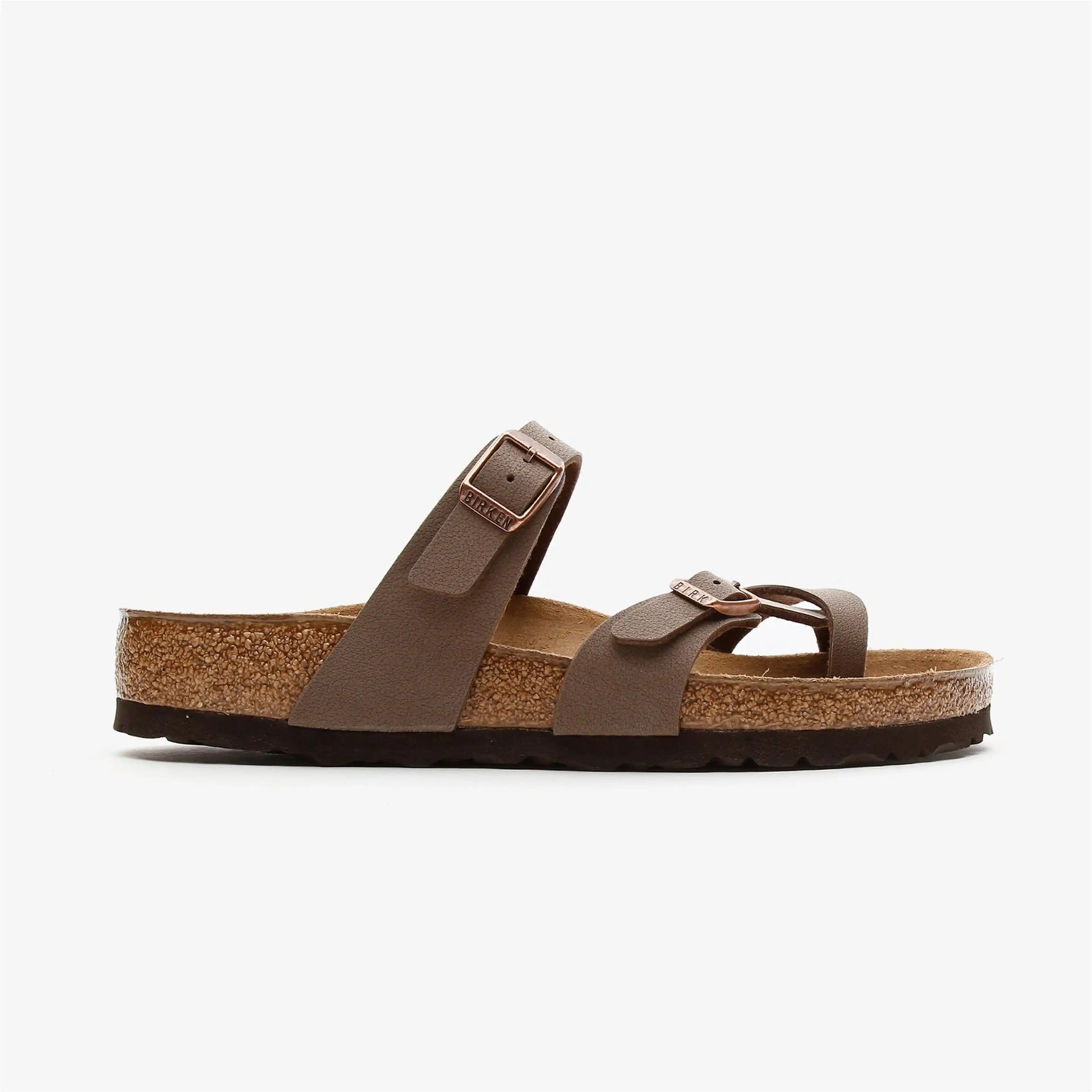 Birkenstock Mayari Terlik ile Şıklık ve Konforu Bir Arada Sunan Kadın Ayakkabısı