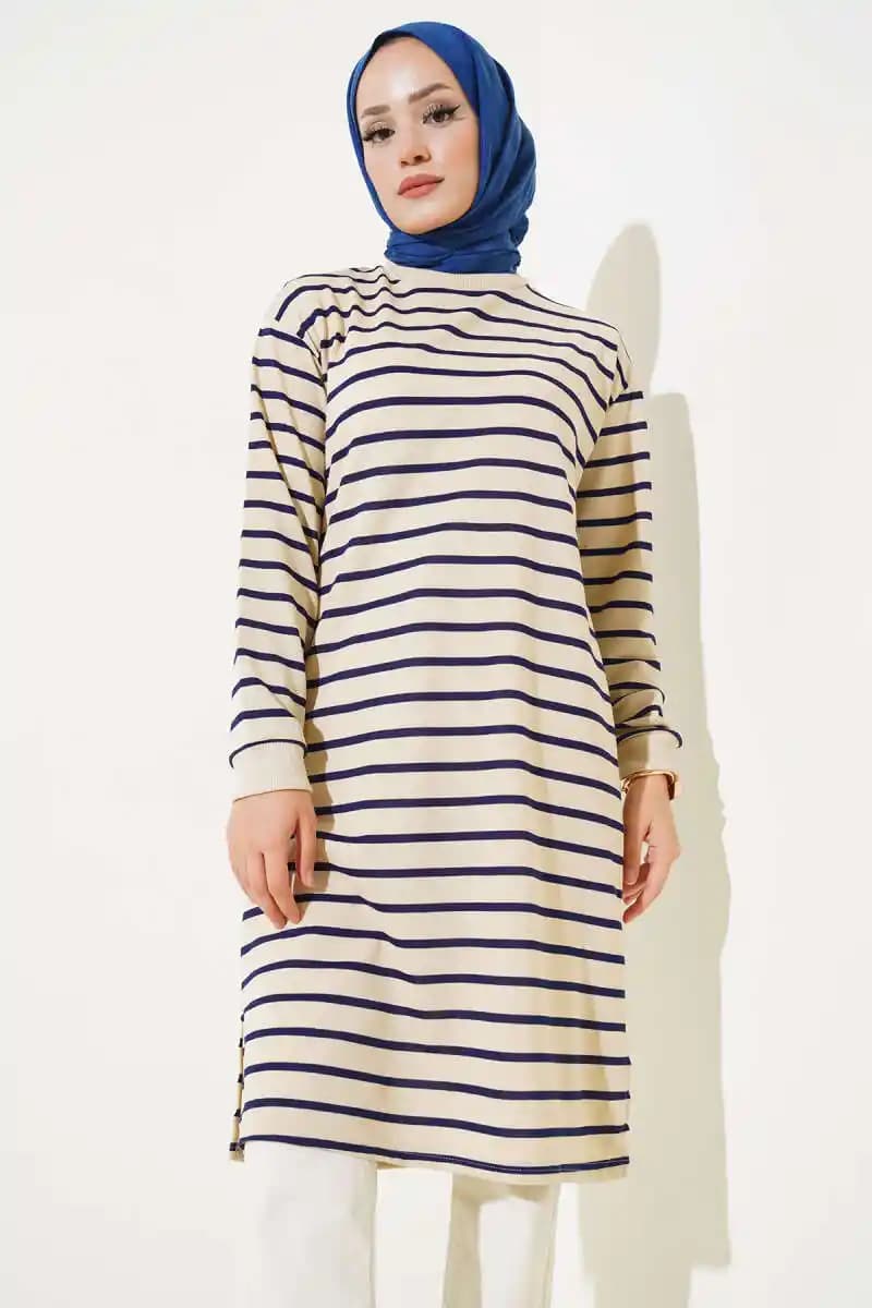 Çizgili Tunikler Moda Trendleri ve Kombinasyon İpuçları 2024