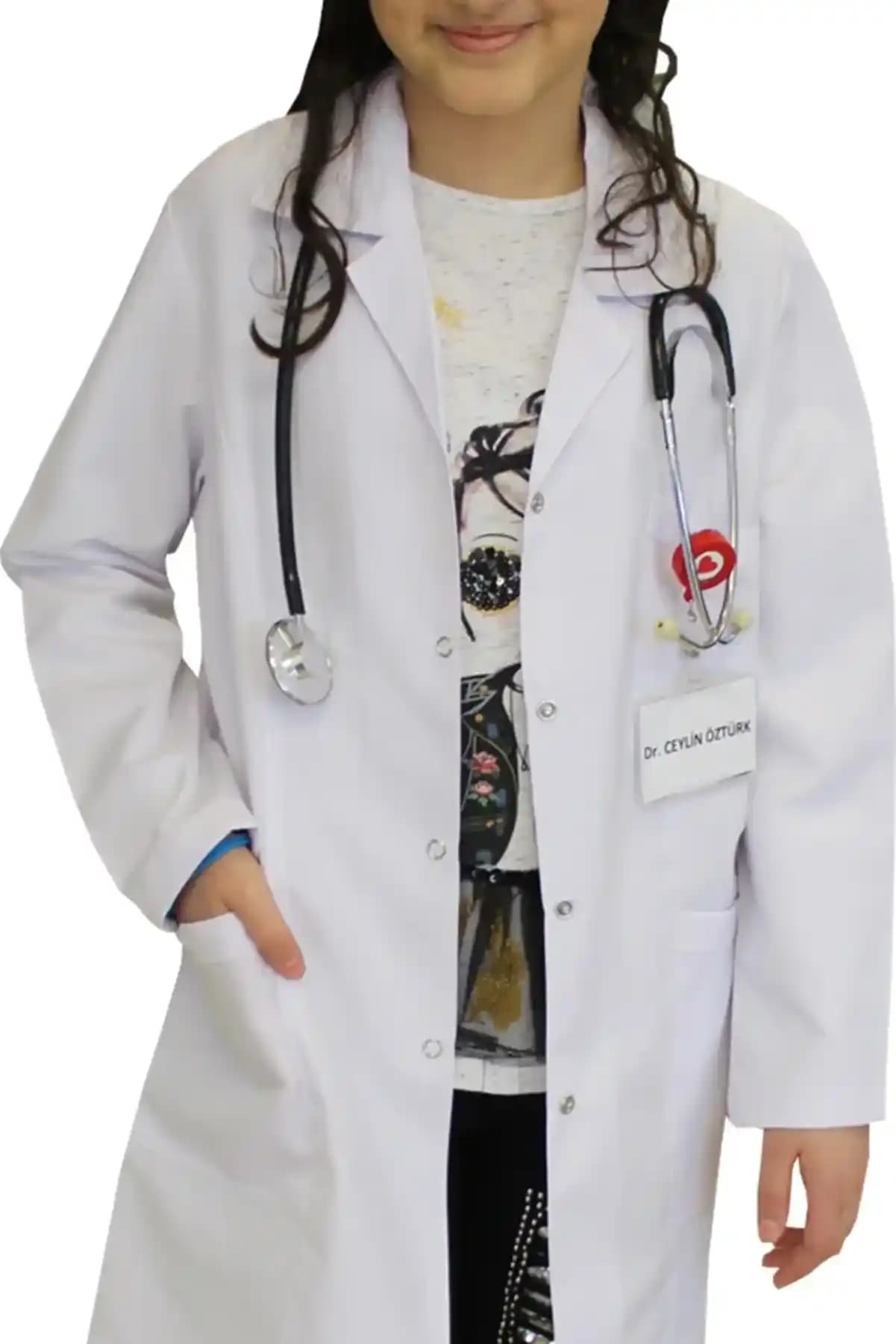 Çocuk Doktor Önlüğü Seçerken Dikkat Edilmesi Gerekenler ve Modelleri