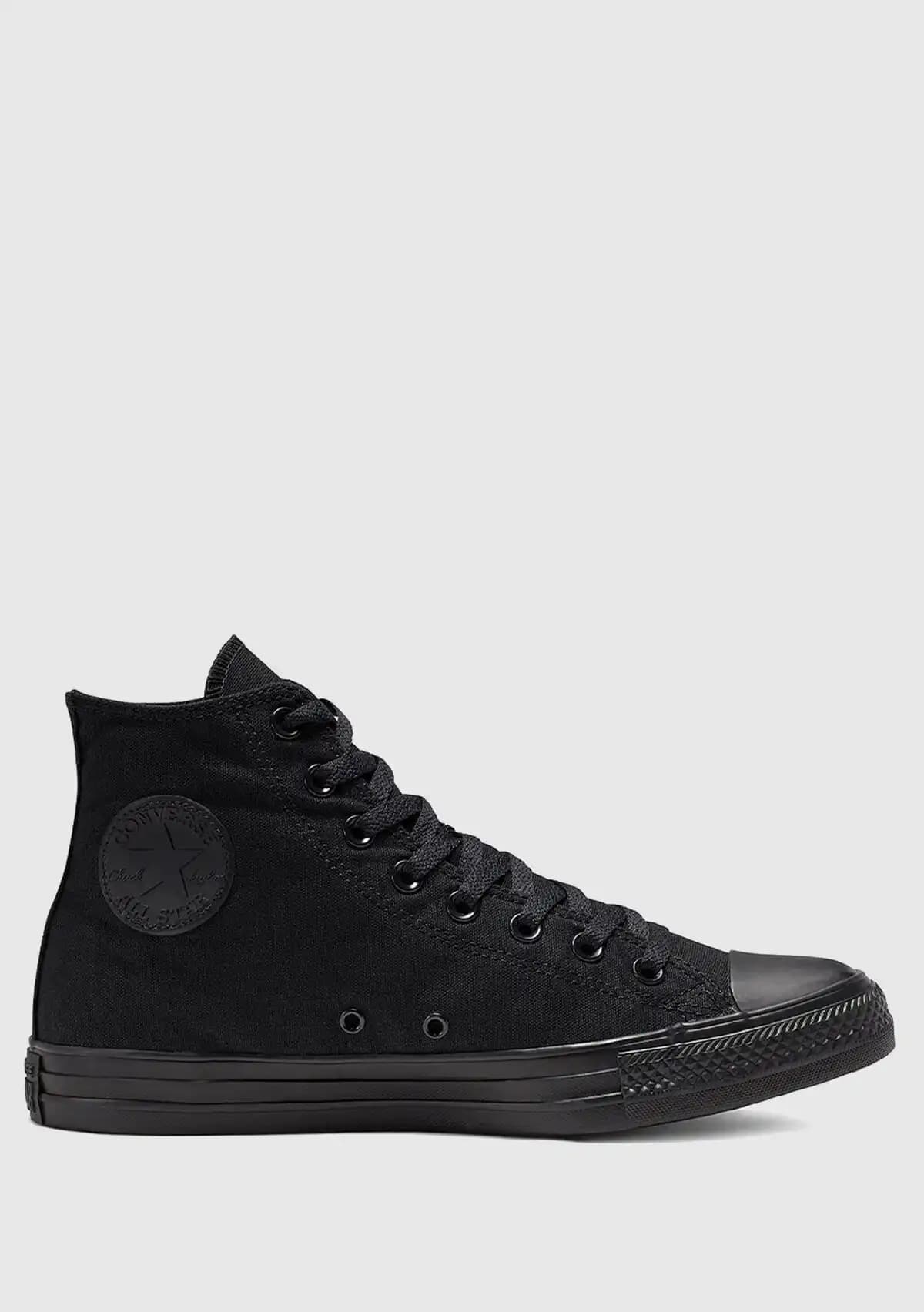 Converse Siyah Erkek Ayakkabıları ile Şıklık ve Konforu Bir Arada Yakalayın