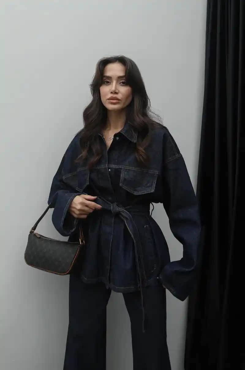 Denim Takımların Özellikleri ve Kombinasyon İpuçlarıyla Şıklığınızı Yükseltin