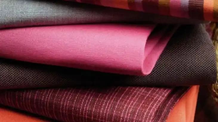 Elastan Kumaş: Giyim ve Aksesuar Tasarımında Esneklik ve Konforun Önemli Rolü