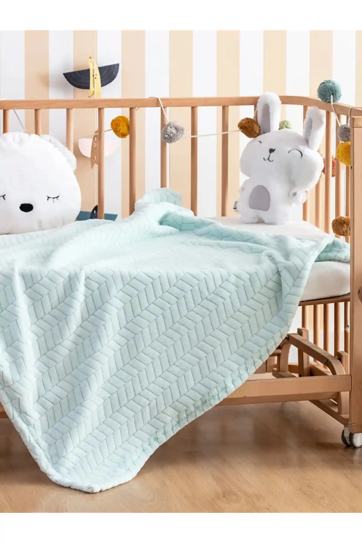 Erkek Bebek Battaniyesi Seçerken Dikkat Edilmesi Gerekenler ve Trendler 2024