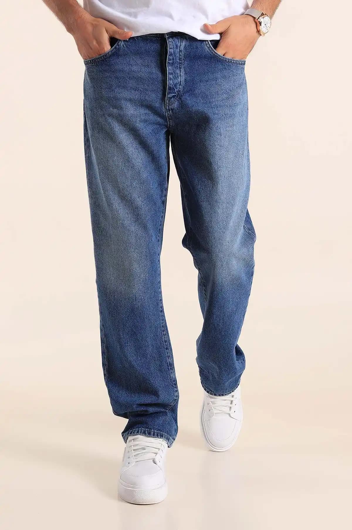 Erkek Bol Paça Pantolon Trendleri ve Stil Önerileri 2023